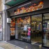 Ci troviamo quindi in via Nicolai 90, tra via Sagarriga Visconti e via Quintino Sella. Di fronte a noi si staglia la facciata esterna del ristorante Kurdistan...